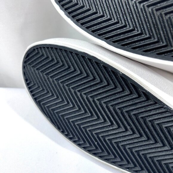 Calvin Klein Ryor Slip On Flat Sole Sneakers White US 11.5 M Casual - Picture 8 of 9